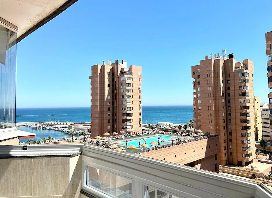 Central Fuengirola Studio Apartment With A Sea View contacts