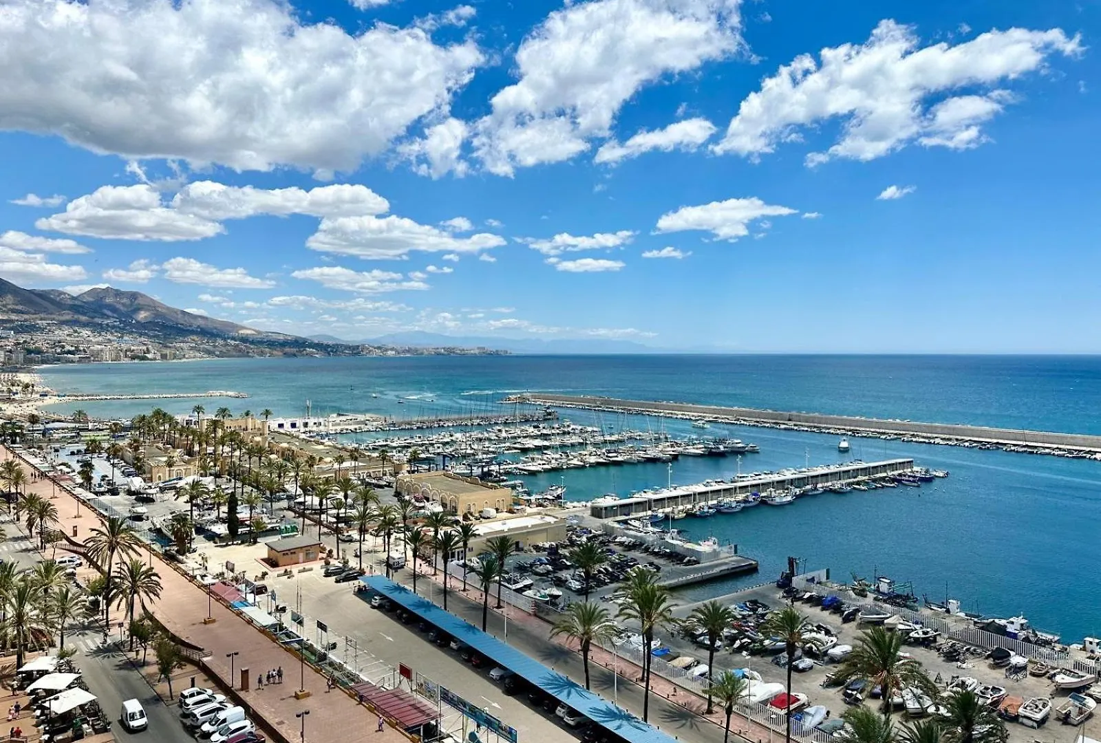 Central Fuengirola Studio Apartment With A Sea View