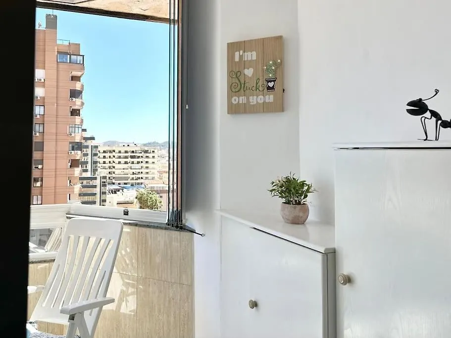 Central Fuengirola Studio Apartment With A Sea View 0*,